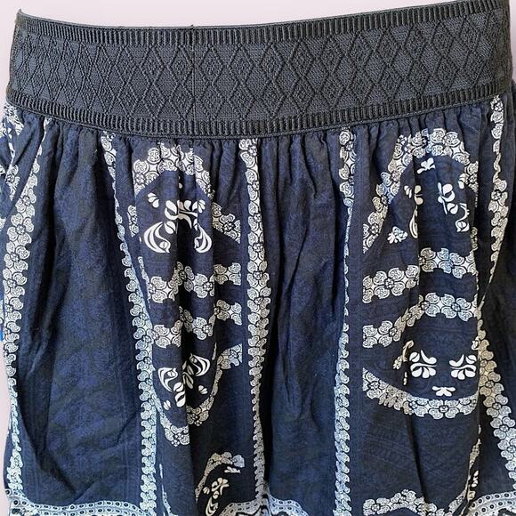 Alya Bohemian Flare Circle Skater Mini Skirt Pullon Size S Black and White Aztec - Picture 5 of 10
